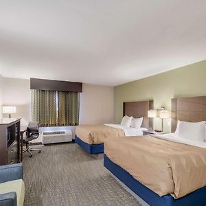 Standard Queen Room Two Queen Beds Non Smoking